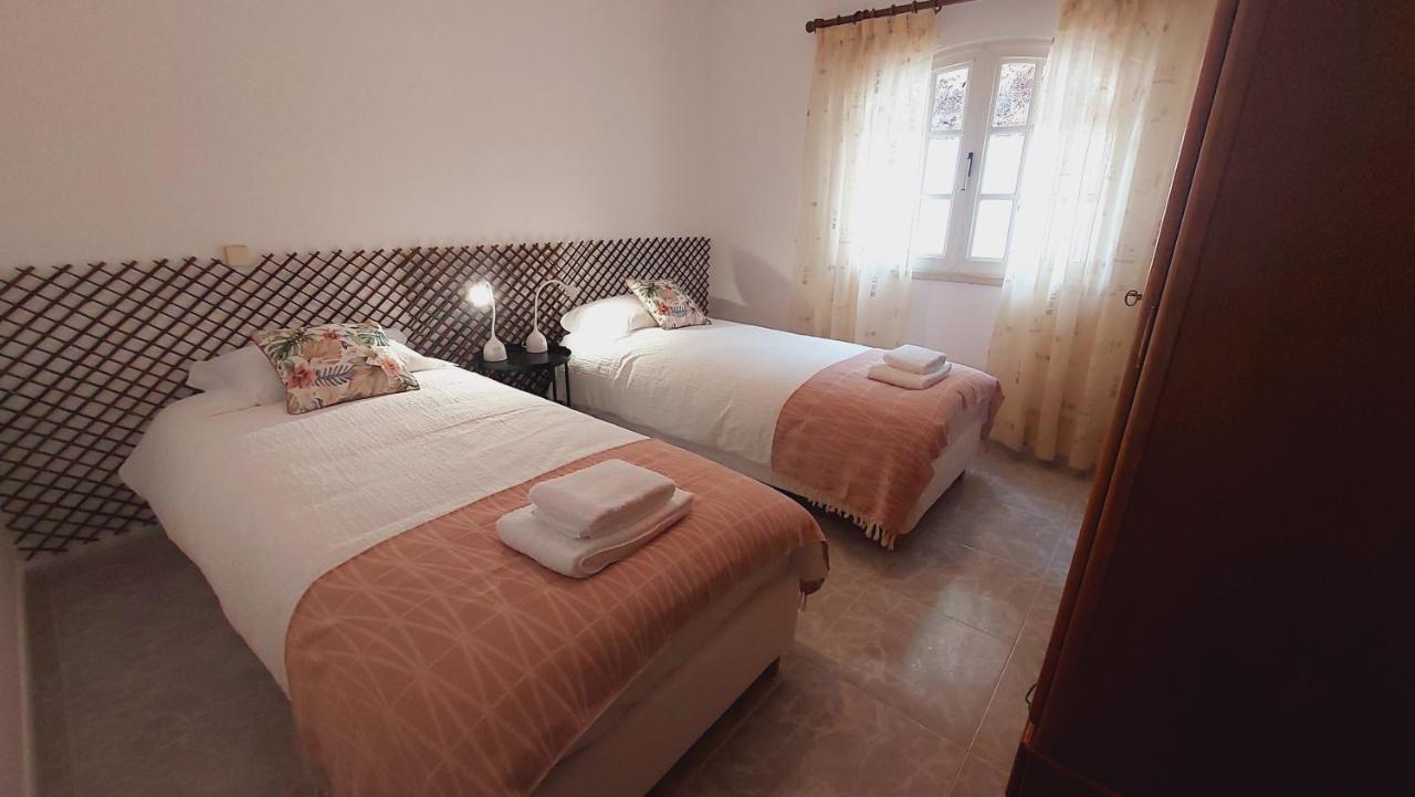Villa Vivenda Atanazio By Ferias Com Sol Loulé Esterno foto